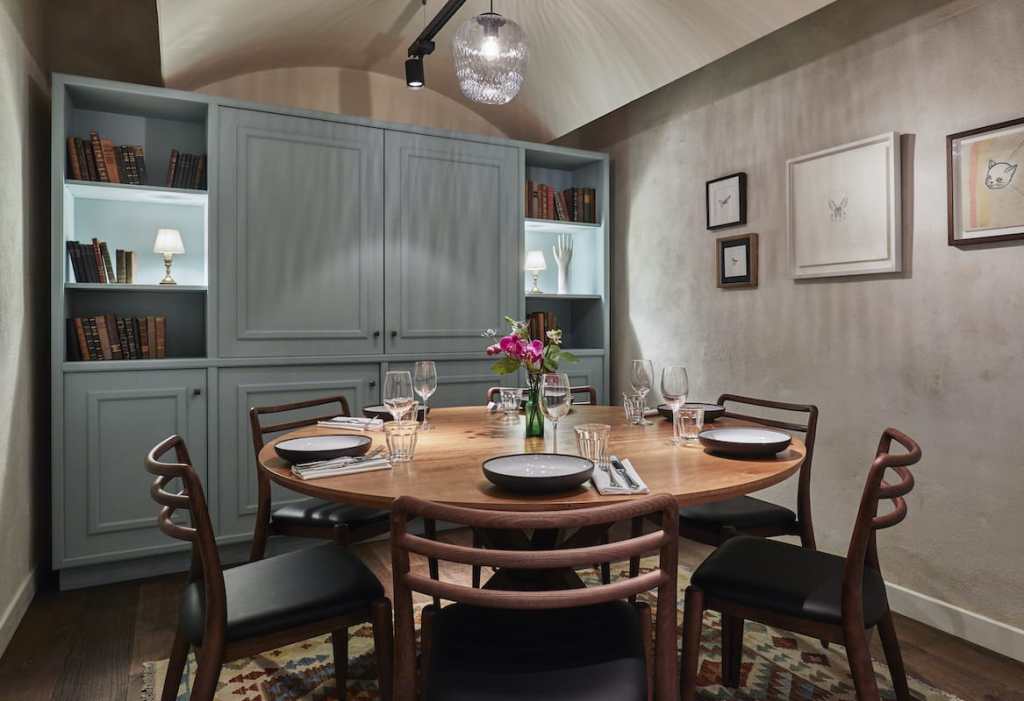 Private dining set up in AntiChambre 2